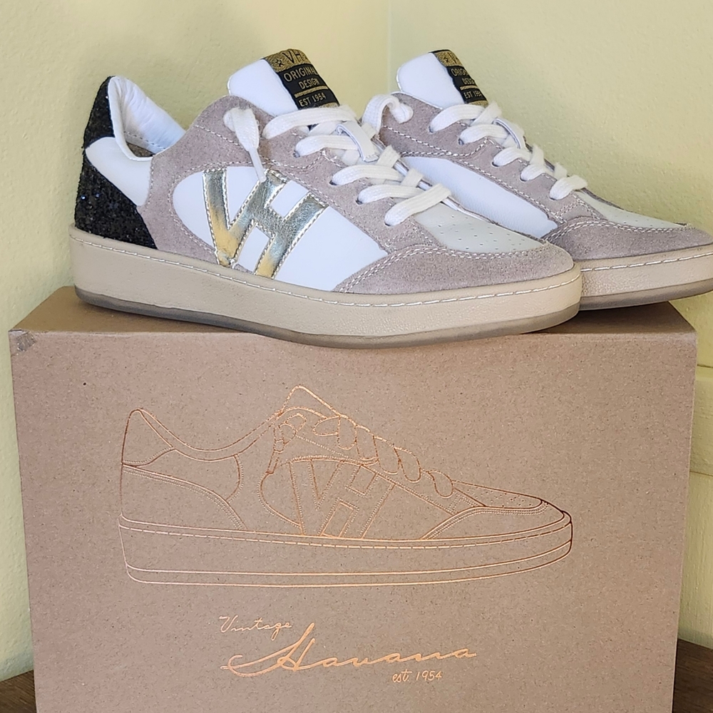 Vintage Havana White and Tan Sneakers